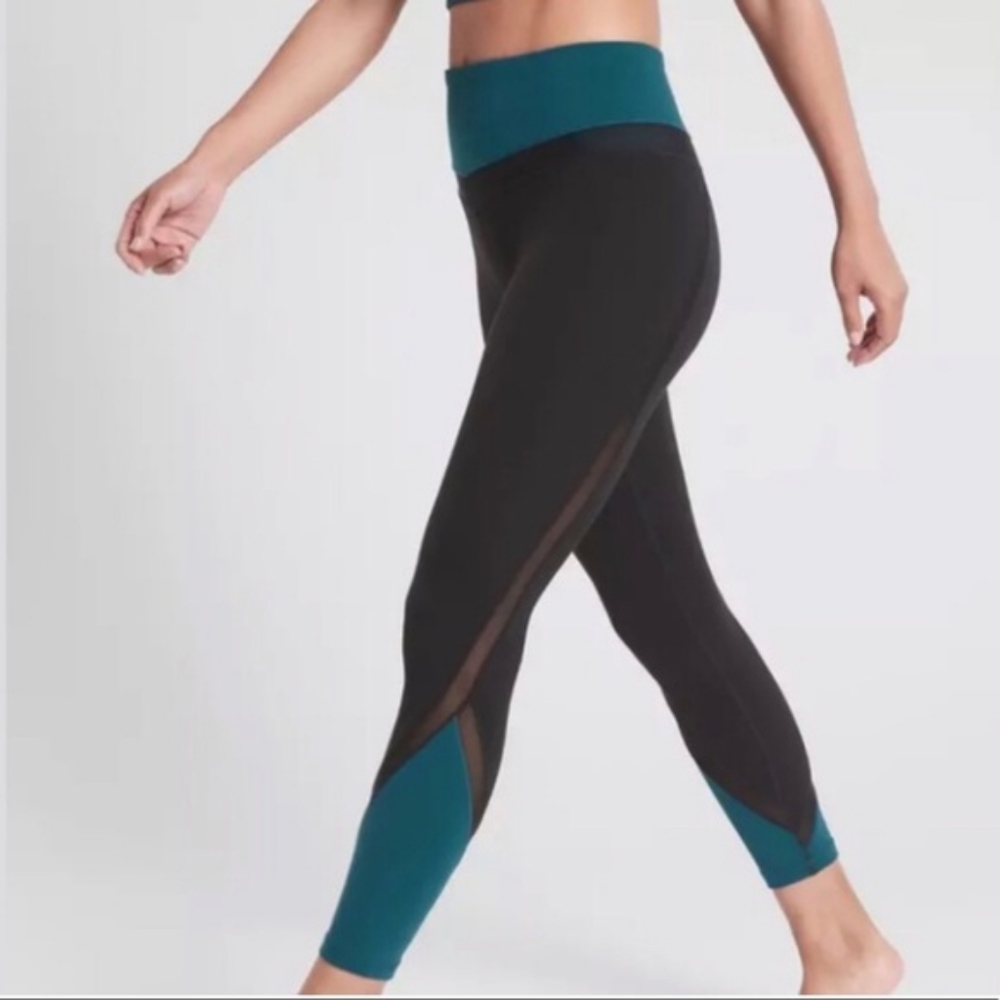 Athleta Powervita Elevation 7/8 Tight Black Teal